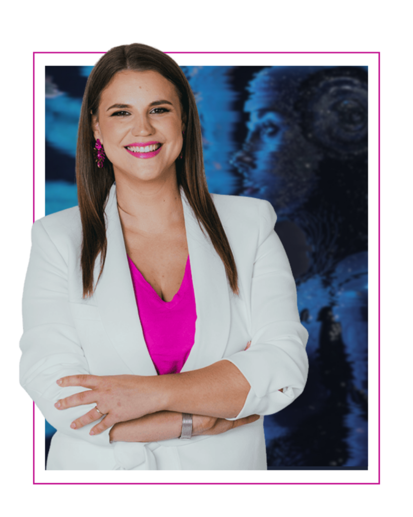 Beszédes Henrietta műsorvezető, riporter, szinkronszínész, narrátor